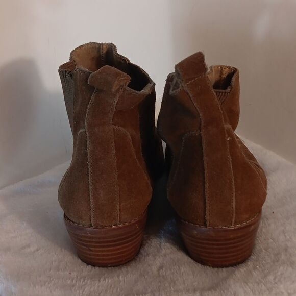 Chelsea Brown Suede Ankle Boots - Picture 3 of 6